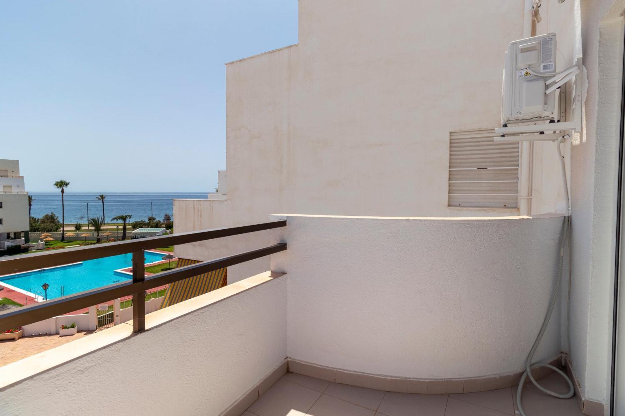 Rentitspain Moderno Apartamento Calaverde Frente Al Mar Salobreña Dış mekan fotoğraf