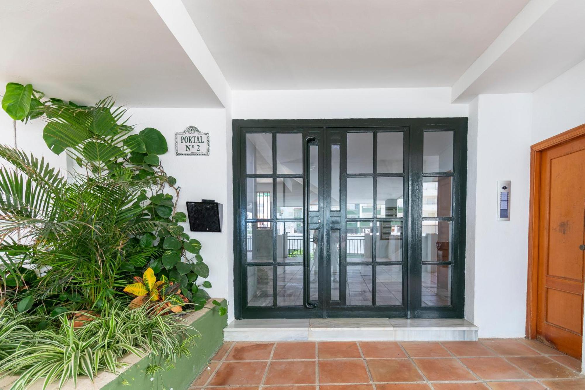 Rentitspain Moderno Apartamento Calaverde Frente Al Mar Salobreña Dış mekan fotoğraf