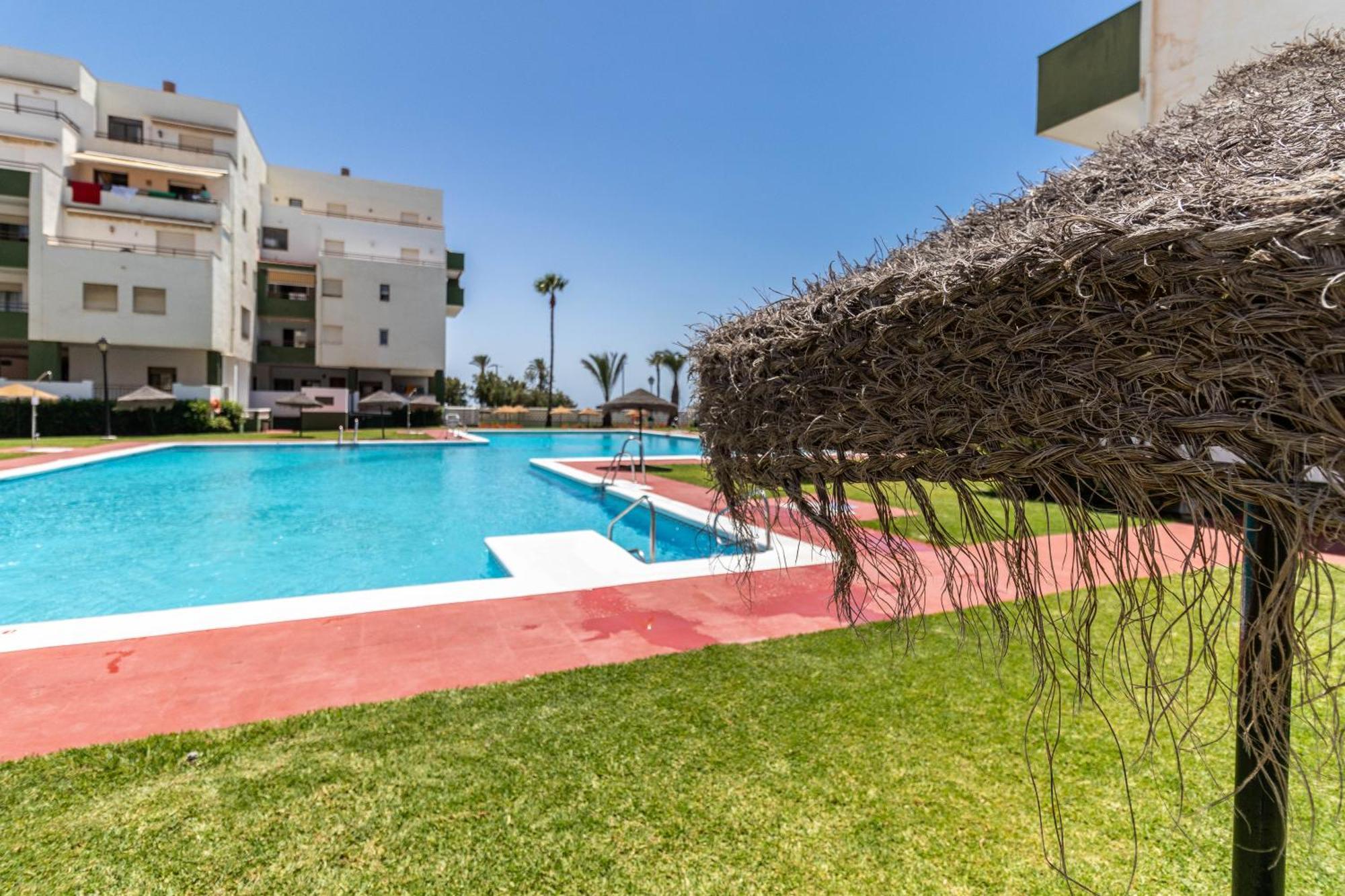 Rentitspain Moderno Apartamento Calaverde Frente Al Mar Salobreña Dış mekan fotoğraf